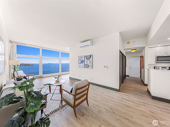 5th image of 1415 2nd Avenue #2510