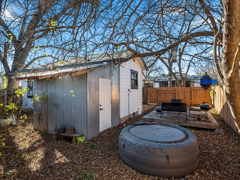 2807 Breeze Ter — Photo 19