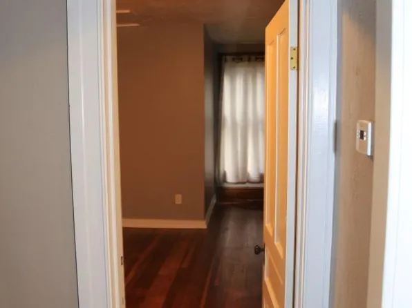 503 State St APT 1, Petoskey, MI 49770