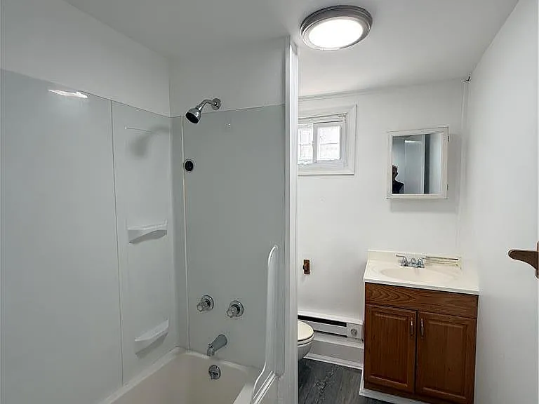 243 Stanton St — Photo 7