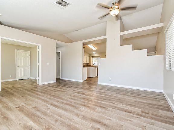 5th image of 8073 Boardwalk Way