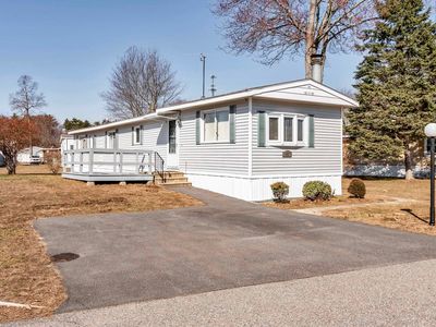 47 Scott Avenue, Seabrook, NH, 03874