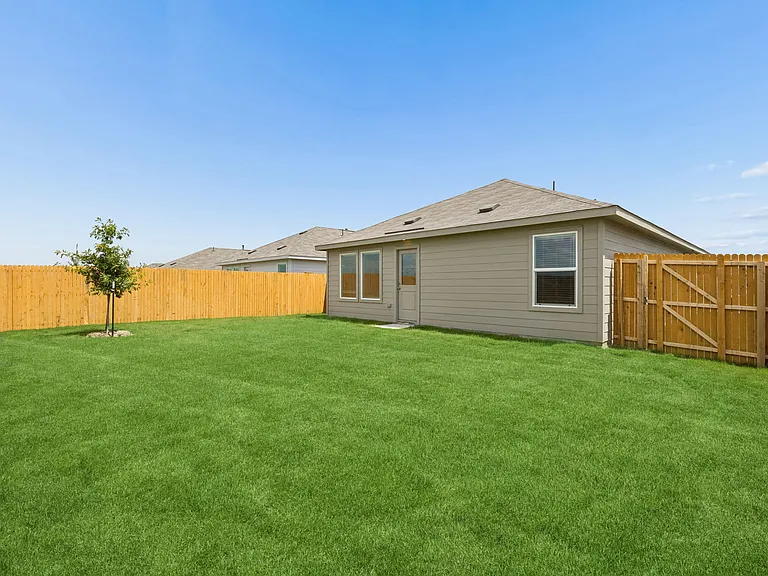3112 Lynmar Ln — Photo 22