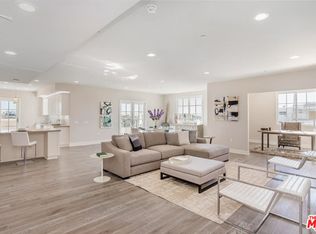 313 S Reeves Dr APT 101, Beverly Hills, CA 90212