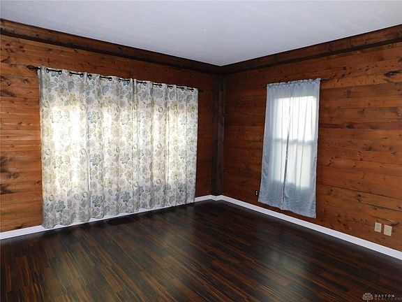2nd image of 3117 Illinois Ave