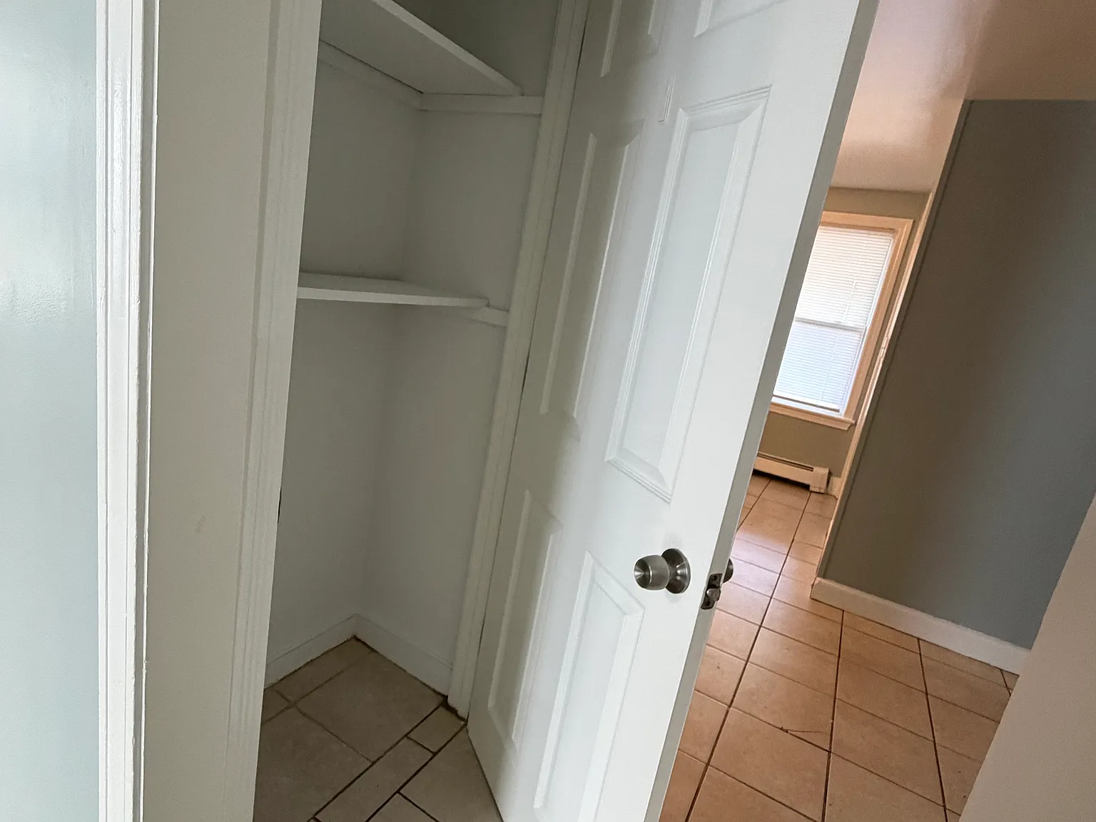 3 bed, $2,700 — Photo 4
