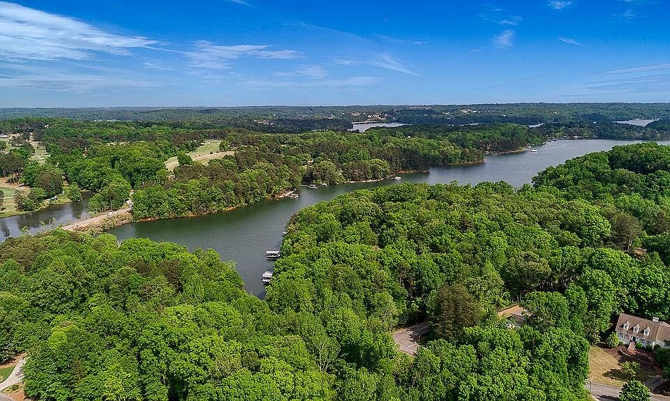 1st image of 0 W Lake Dr