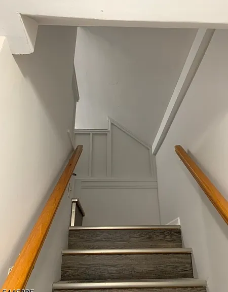 233 Pine St — Photo 19
