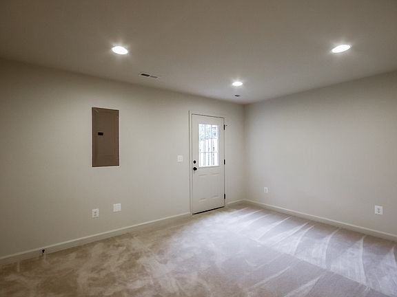 3rd image of 2203 Mallard Landing Dr