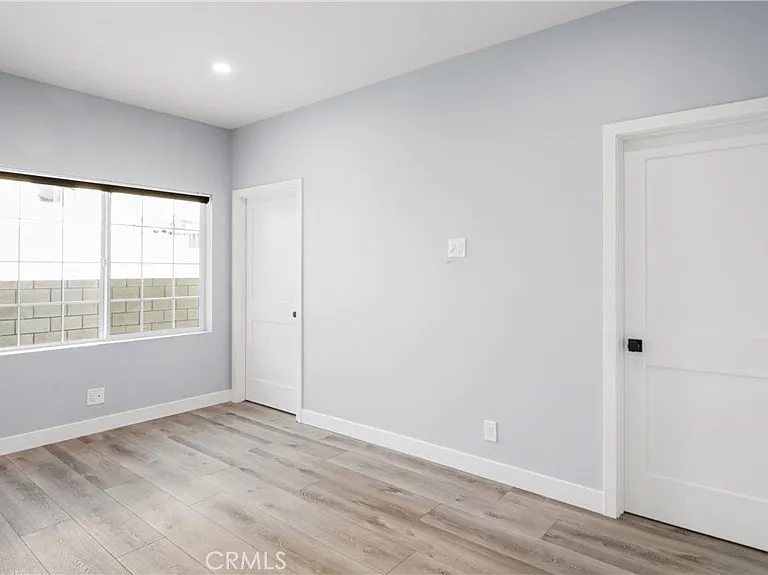 727 E Myrtle Ave #B — Photo 26