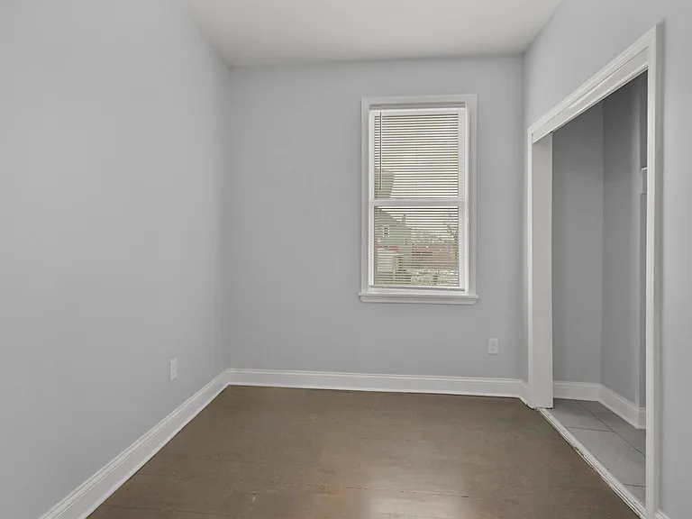 92 W Philadelphia St #LOWER — Photo 10