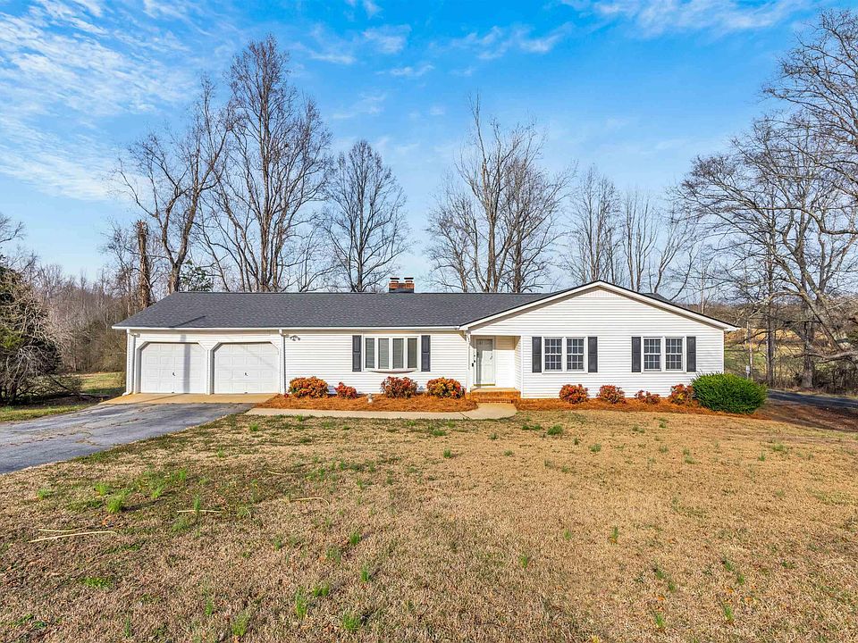 1st image of 434 Old Hunts Bridge Rd