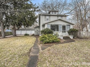 2421 Miller Ave NW, Grand Rapids, MI 49544