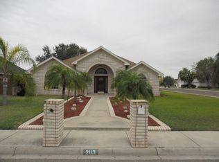 2113 Village Dr, Mission, TX 78572