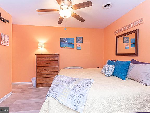 5th image of 105 120th St #20A1