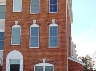 25085 Francisco Ter, Chantilly, VA 20152