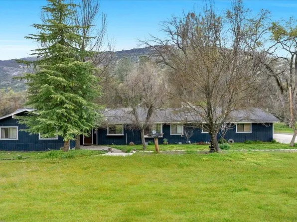 34661 Lodge Rd, Tollhouse, CA 93667