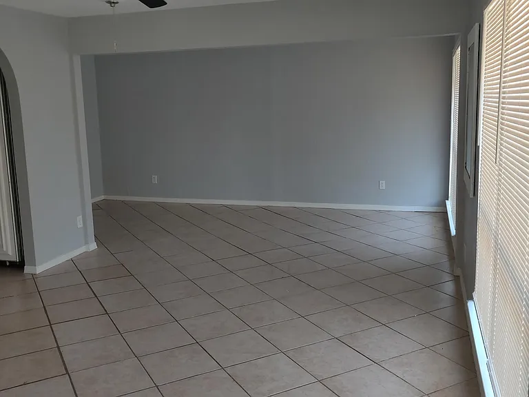 1504 Janann Ave — Photo 2