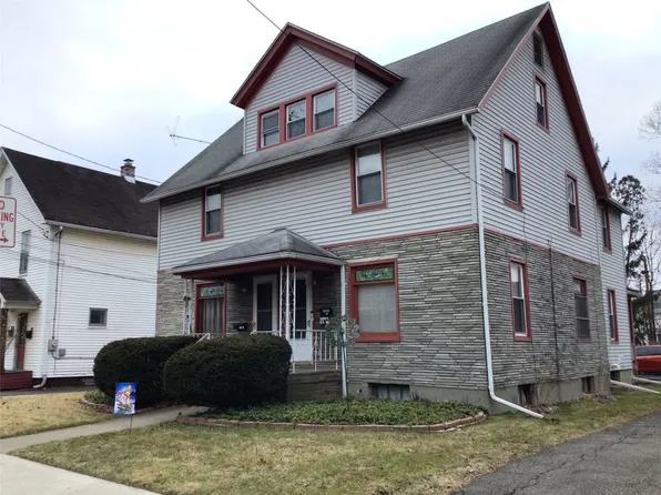 202 S Duane Ave, Endicott, NY 13760