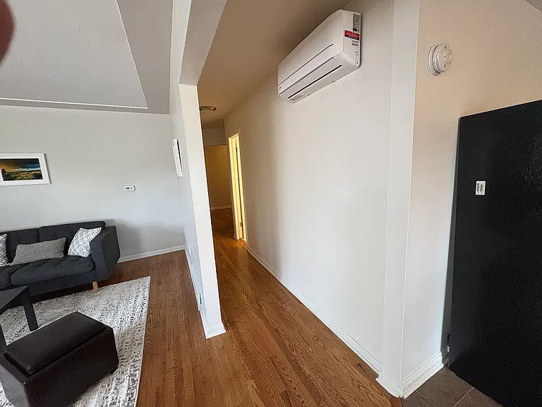 4547 Newton St — Photo 8