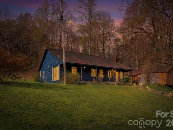3041 Bald Mountain Rd, Burnsville, NC 28714