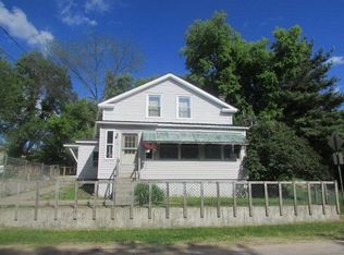 9 River St, Keeseville, NY 12944