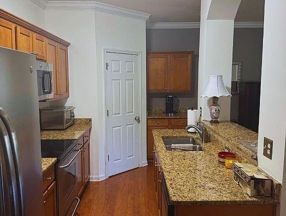 5th image of 3068 Momerath Ct