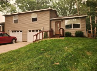 4416 Eagle Crest Dr, Williamsburg, MI 49690