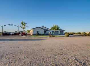 384 W Adobe Dam Rd, San Tan Valley, AZ 85143