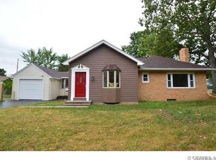 311 Long Acre Rd, Rochester, NY 14621