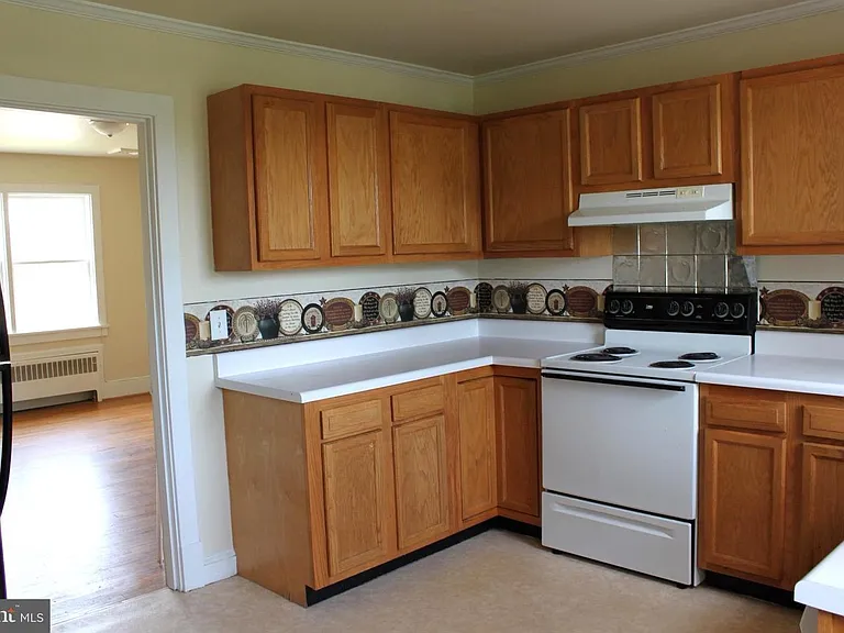 218 Piedmont St #3 — Photo 8