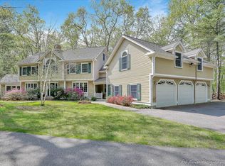 223 E Main St, Georgetown, MA 01833