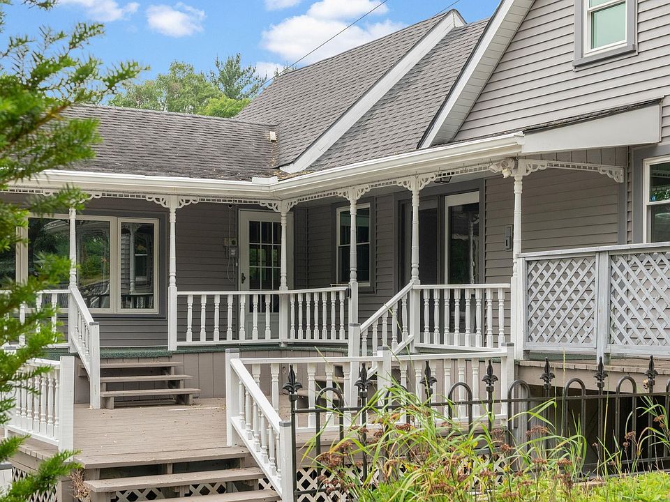1st image of 133 Seminole Dr