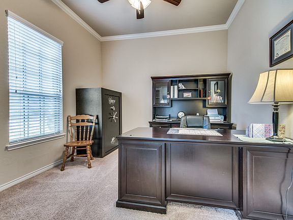4th image of 10204 Paul Revere Way