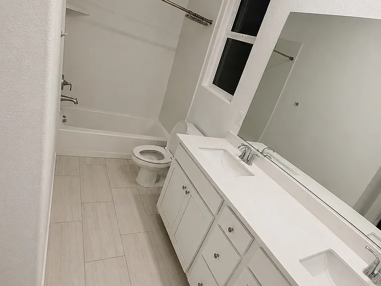 7018 Blue Bay Ln — Photo 6