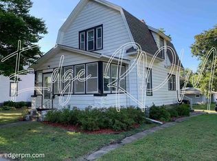 603 W 22nd St, Cedar Falls, IA 50613