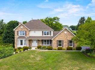 41W890 N Bowgren Cir, Elburn, IL 60119