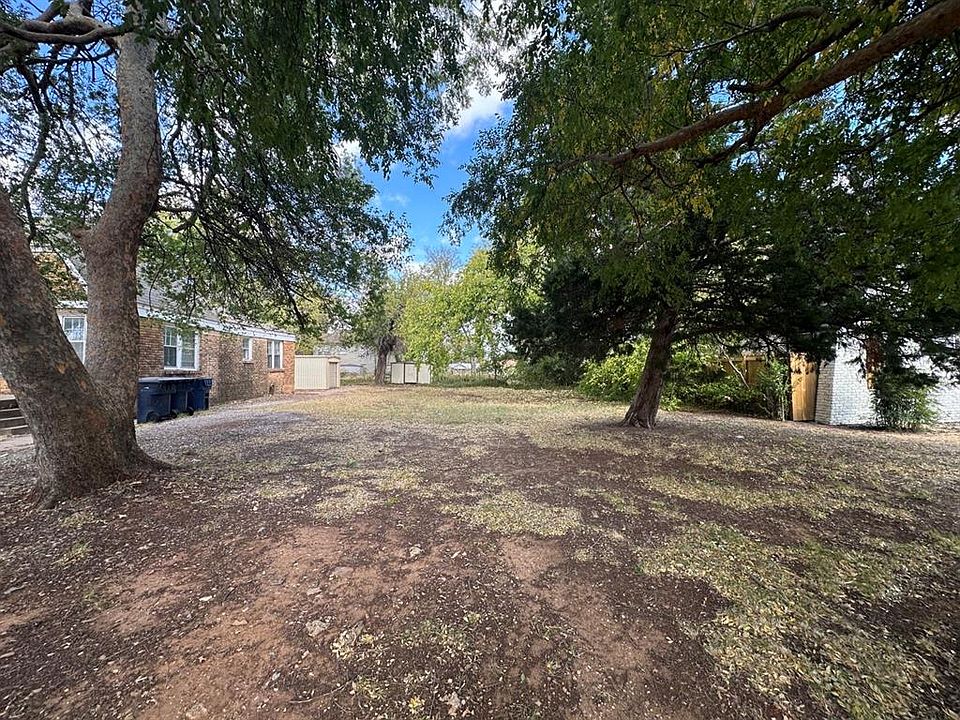 1st image of NE 17th St Lot 27-28