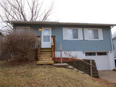2419 W 58th St, Davenport, IA, 52806