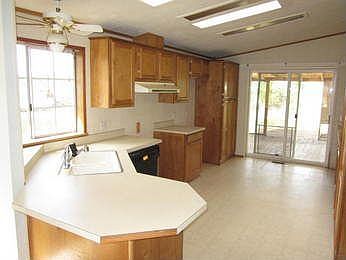 2nd image of 10100 NE 86th Way