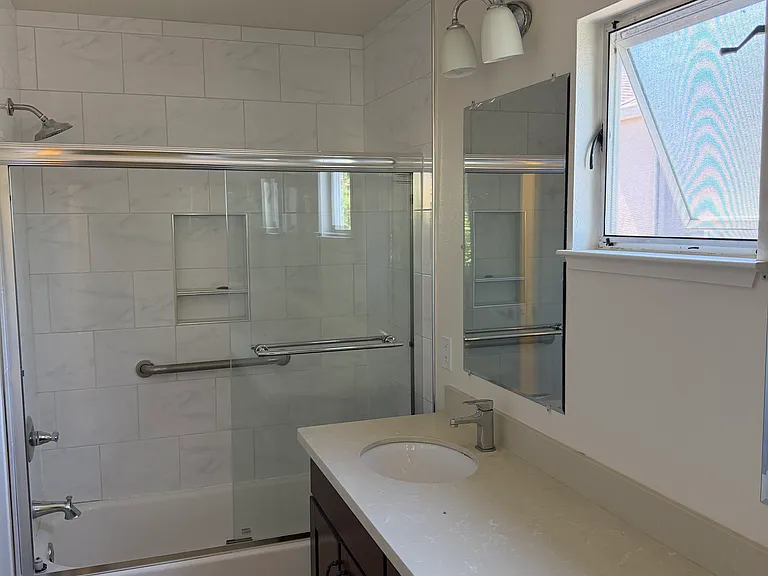 121 Beacon St — Photo 12