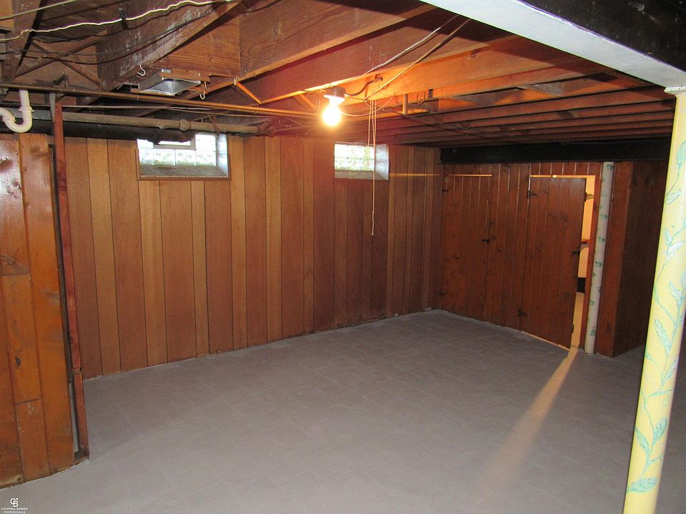 1499 Wellesley Dr, photo 16