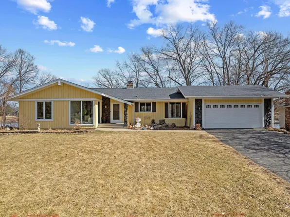 11516 Mississippi Dr N, Champlin, MN 55316