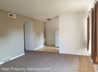 2551 Holiday Rd #I6, Coralville, IA 52241