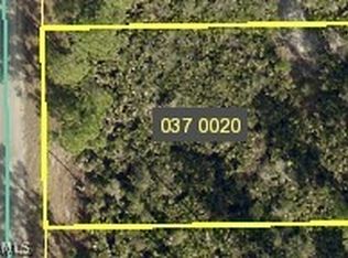 835 Giorgio Ave S, Lehigh Acres, FL 33974