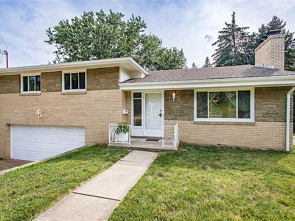 2nd image of 4786 Beall Dr