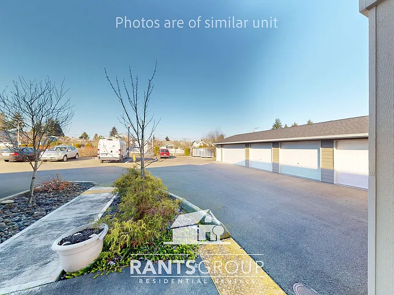 304 Longmire St SE #107B — Photo 11