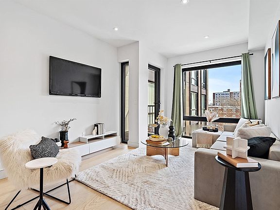 2nd image of 1 Nevins Hill Way #310