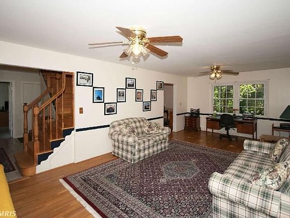 3rd image of 17608 Mill Creek Dr