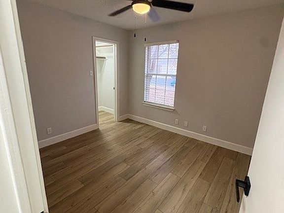 5th image of 9618 Copper Creek Dr